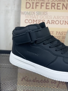 Vicsonz Kasut Wanita V79107 / V79108 Warna Hitam / Warna Coklat Muda - Womens Shoe Black / Beige - High-Cut Shoe / Sneakers