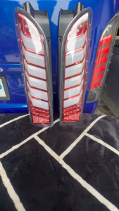 ไฟท้าย รถตู้ HIACE Commuter 2005 2007 2009 2011 2013 2014 2016 2018 LED มี 3 รุ่น 3 สีให้เลือก สินค้ามีพร้อมส่ง