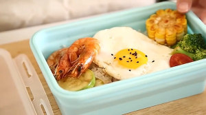 กล่องซิลิโคนภาชนะบรรจุอาหาร BPAพร้อมฝาปิด/ภาชนะบรรจุอาหารสำหรับพกพา(3ชิ้น)