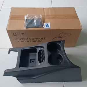 Console Box Cylia atau Sigra