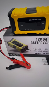 FOXSUR 12V7A เครื่องชาร์จแบตรถยนต์ รุ่นจอสีLED CPUรุ่นใหม่ล่าสุด ที่ชาร์จแบตรถ รถยนต์ มอไซค์ รุ่นใหม่ 2024 ใช้เฉพาะ12V