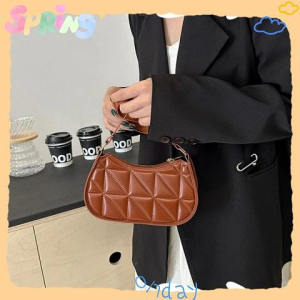 Wulove สินค้าใหม่ กระเป๋าสะพายข้าง รุ่นใหม่ ทรงสวย ใบเล็กกระทัดรัด ใส่ของได้แบบกรุบๆ สีดี แมทช์ง่าย ซื้อติดไว้ ได้ใช้ชัวร์ จัดเลยค่ะ ไม่มีพลาดมาก