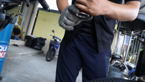 [ PRO!! ] LIQUI MOLY 4T ADDITIVE SHOOTER น้ำยาล้างหัวฉีด ห้องเผาไหม้ วาล์ว ลูกสูบ มอเตอร์ไซค์ 4 จัวหวะ (80 ml.)