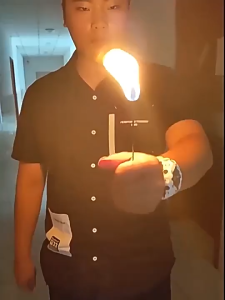 Đồ Chơi Đóa Hoa Hồng Ảo Thuật Hóa Ngọn Lửa Vuốt Cực Mượt Không Lộ Lõi Bấc