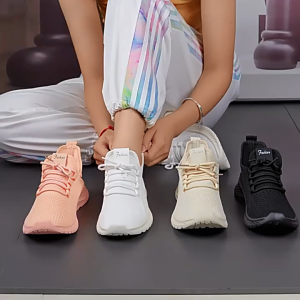 Women Sports Shoes Autumn Summer Fashion Female Shoes Breathable Ultra-light Mesh Hollow Flying Woven Shoes Ladies Casual Shoes Shoes for Women