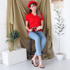 Polo Exchange Kaos Polos V Neck SlimFit Lengan Pendek Wanita Dewasa Santai Bahan Katun Combed 30s
