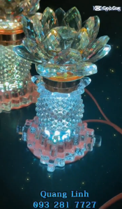 ĐÈN THỜ PHA LÊ BÔNG SEN BÀN PHẬT QUAN ÂM TÀI ĐỊA... ( 1 CẶP)