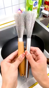 Sikat Wajan Lidi Besi / Sikat Wajan Panci Dapur Serabut Besi SH B47