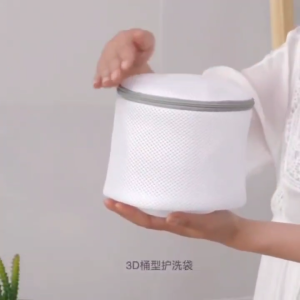 ถุงซักผ้า ถุงตาข่ายถุงตาข่ายซักผ้า ถุงซักชุดชั้นในถุงซักถนอมผ้า ถุงถนอมซักผ้า พิมพ์ลายน่ารักๆ ใช้งานได้ง่าย ไม่ยุ่งยาก ช่วยให้เสื้อที่ซักในเครื่องไม่พันกัน