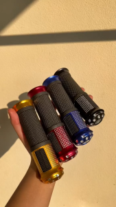 ปลอกมือ(ลายแมงมุม) ใส่ได้ทุกรุ่น/1คู่