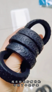 Karet Silicon Pelindung Protector Roda Koper Universal Melindungi Wheel Cover Anti Slip Bergerigi Roda Koper Jadi Smooth