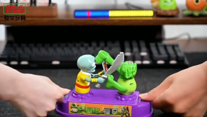 Đồ chơi thi đấu đấm bốc tương tác 2 người chơi phiên bản Plants vs Zombies độc đáo
