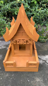 ศาลพระภูมิ ไม้สัก L ระเบียงฐานรอบ 34x38x55 ฉลุหน้าบาน บ้านเรือนไทย ศาลไม้สัก ศาลพระภูมิเจ้าที่ ศาลตายาย