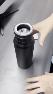 710ml Thermo Flask Double Wall Vacuum Insulated Stainless Steel Water Bottle BPA Free Fashion Design Hot and Cold Portable Food Grade Water Container for Sport Gym Fitness Comes with phone holder function Hot selling in Europe and America gift ideas