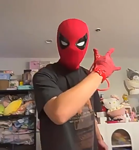 Spider Wrist Water Shooter Toy | Wearable Water Gun | Kids Outdoor Summer Play /Kids Spider Web Shooter Water Gun | Cool Superhero Role Play Toy/ Spiderman Toy/ Spiderman Water Gun /Water Gun Cosplay Glove Launcher Wrist Set Toys 蜘蛛俠 發射器