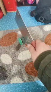 Batu Pengasah Pisau Gunting Praktis Model Roda Putar Tajam Knife Sharpener Tool Asahan Dapur