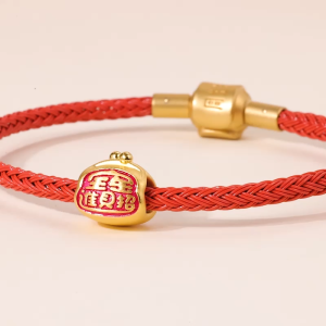 Chow Sang Sang 周生生 Charme Mini 999 Gold Chinese Character 「招財進寶」Lucky Bag Mini Charm 92978C (Bracelet Not Included)