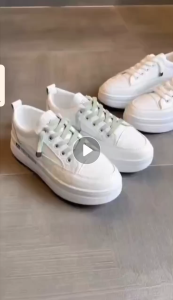 Sepatu Sneakers Wanita Kekinian & Korea Style