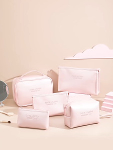 UO M44 TAS KOSMETIK | TRAVEL COSMETIC BAG | WASHBAG | TOILETRY POUCH