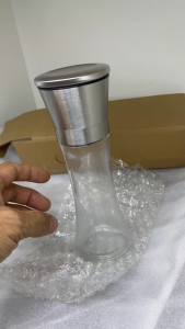 Xay tiêu ăn liền inox 304 thân thủy tinh đúc đẹp tiện lợi xay các loại đường muối vệ sinh an toàn