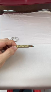 móc khoá cattut ar15 thô đầu xanh khắc tên theo yêu cầu chất liệu đồng chưa đánh bóng móc khoá xe máy độc lạ hàng an toàn đã qua sử dụng