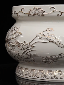 描金莲花香炉 陶瓷香炉 佛具 观音 香炉 香爐陶瓷 Embossed Gold Lotus Incense Burner Buddha Ceramic Burner Incense Stick Holder