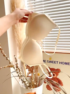 CS ชุดชั้นในผ้าฝ้ายบริสุทธิ์เซ็กซี่ ชุดชั้นในสายใส บราปีกนกสาวอวบ ชุดชั้นในของผู้หญิงเป็นตัวของตัวเองดี da067 รองเท้าผู้หญิง เสื้อกันหนาว เสื้อใน