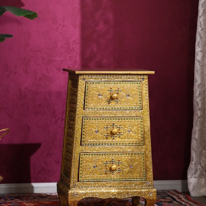 ตู้เก็บของ ชั้นวางเก็บของมีลิ้่นชัก ใช้วางในห้องนอน หรือ ตามโรงแรม เฟอร์นิเจอร์ขนาดเล็ก ตู้ลิ้นชักขนาดเล็ก