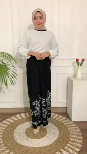 SARUNG AQIL BATIK SARUNG GOYOR PEREMPUAN SANTRIWATI MONOCROME HITAM PUTIH KAIN RAYON TEBAL