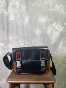 NEW Tas selempang pria retro kulit sapi aslii
