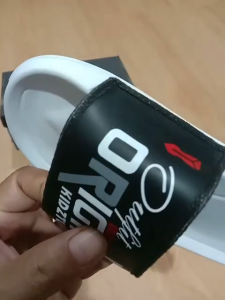 Sandal Anak Laki-Laki Karet Slipper Slide Selop Slipon Jepit Karakter Warna Hitam Usia 6-10 Tahun - KIDZTUBS1306081624