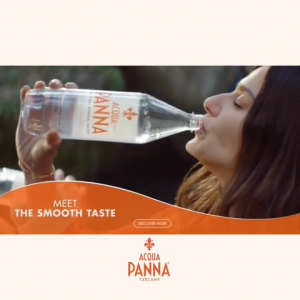 🌟พร้อมส่ง🌟Acqua Panna Mineral Water 1000 ml (PET) น้ำแร่ธรรมชาติ อควาปานน่า ขนาด 1 ลิตร 12 ขวด