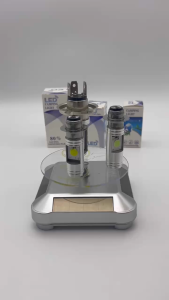 หลอดไฟหน้าเวฟ 110i 125i หลอดไฟ LED แสงสีขาว รุ่นนี้ต้องต่อตรงเท่านั้น ต่อตรงอย่างเดียว ไฟ H2-DC ราคาขายไฟต่อ 1 หลอด แสงสีขาว ขั้วไฟ H2/T19/P15D MOTO