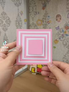 Thiệp vuông lật mở nhiều lớp trang trí scrapbook dán ảnh