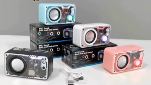 SALE ลําโพงซับวูฟเฟอร์ V1ลำโพงบลูทูธ RGB แบบพกพา รองรับ บลูทูธ5.3 และ การ์ด TF เบสหนัก คุณภาพเสียงดีลดราคาแร้งค์