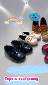 Sepatu Bayi Prewalker Perempuan 0 - 12 Bulan Murah