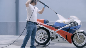 Mafra CleanShine 750ml (Ready to Use Super Detergent for Motorcycle Clean and Shine Also for Bicycles E-scooter E-bikes)