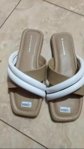 AG -Sandal Teplek Silang Wanita Hanna Anti Slip Kekinian Sendal Korea