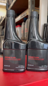 น้ำยาทำความสะอาดเครื่องยนต์ Engine Flush Mitsubishi มิตซู แท้ เบิกศูนย์ รหัส BS300100