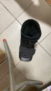 Medical Ankle Sprain Fracture Air Walker Boots-Adjustable Fracture Walker Boot-Universal Left and Right Foot