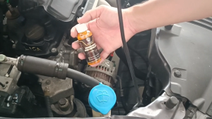 GLANZY+ Windshield Rain Repellent