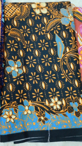 Kain Batik Viral/sarung tradisional/KAIN SARONG/kain corak batik /kain batik viral
