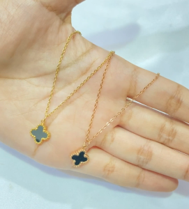 Noin Kalung Titanium Anak Clover Hitam Putih 2 Tone O Ring Anti Karat COD