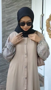 Gamis Rayon Twill Adeeva MIx Salur Full Kancing Depan