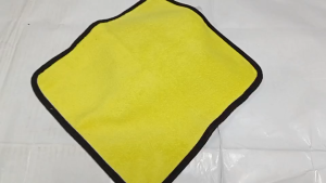 ผ้าไมโครไฟเบอร์ 3D เกรดพรีเมี่ยม หนานุ่ม ซับน้ำไว หนาพิเศษ ผ้าเช็ดรถ 30*30ซม.