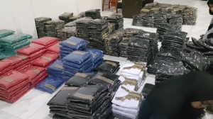 Galeri Abaya Gamis Turki Wanita Arab Jetblack Hitam Model Sekarang Umur 50 Keatas Terbaru 2024 Viral