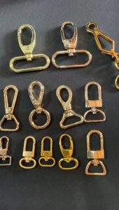 Cantolan Tas / Kaitan Tas Emas