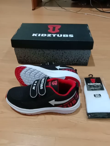 KIDZTUBS Sepatu Sekolah Anak Laki Laki Warna Hitam Merah Murah Rekat Kecil Tanggung Umur 6-10 Tahun-Sepatu1853082024