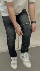 Celana Jeans Black Whisker Scrap Denim Panjang Pria Stretch Slimfit Ripped Sobek Lutut