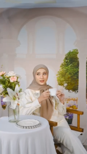 Nadheera Luxury Hijab Square Polos Jilbab Mewah Bahan Voal Luxury Mauve ZH26